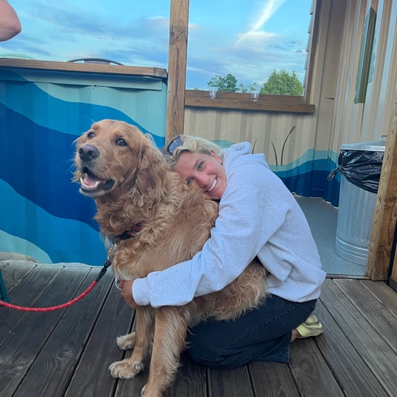 Meet your Posher, Lillian - Picture 1 of 1